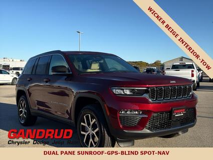 2025 Jeep Grand Cherokee Green Bay WI