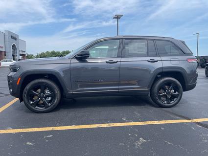 2025 Jeep Grand Cherokee Taylorville IL