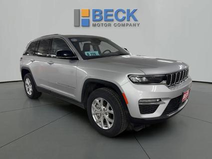 2024 Jeep Grand Cherokee Pierre SD