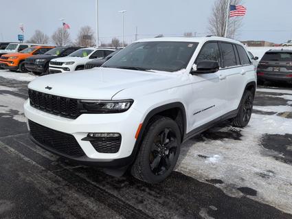 2025 Jeep Grand Cherokee Slinger WI