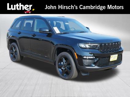 2025 Jeep Grand Cherokee Cambridge MN