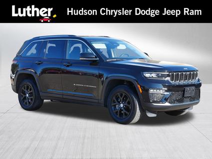 2022 Jeep Grand Cherokee Hudson WI