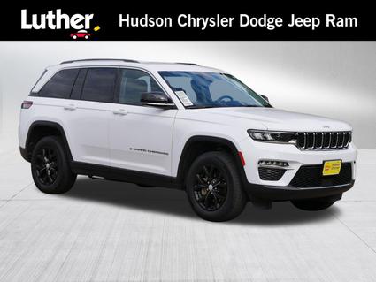 2022 Jeep Grand Cherokee Hudson WI