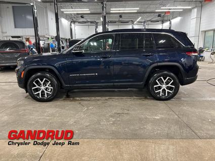 2024 Jeep Grand Cherokee Green Bay WI