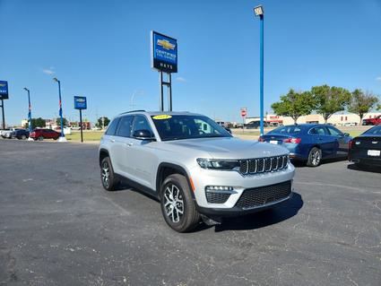 2024 Jeep Grand Cherokee Hays KS