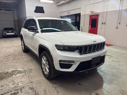 2023 Jeep Grand Cherokee Brunswick OH