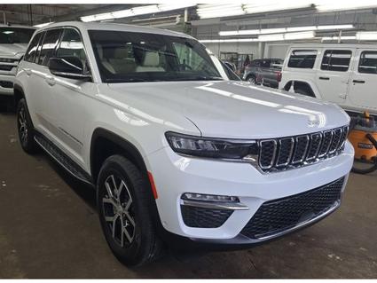 2024 Jeep Grand Cherokee Winona MN