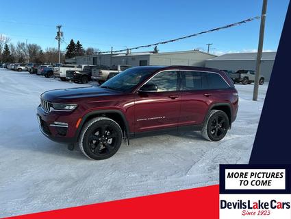 2025 Jeep Grand Cherokee Devils Lake ND