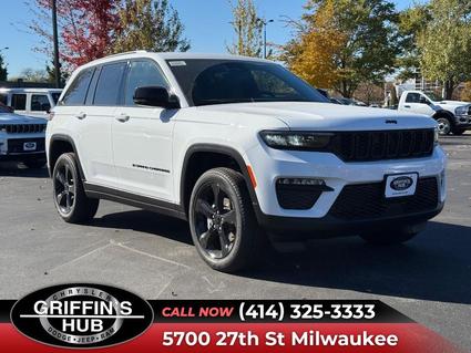 2025 Jeep Grand Cherokee Milwaukee WI