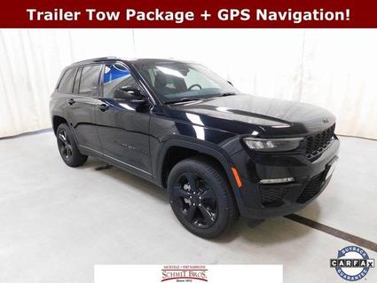 2025 Jeep Grand Cherokee Saukville WI