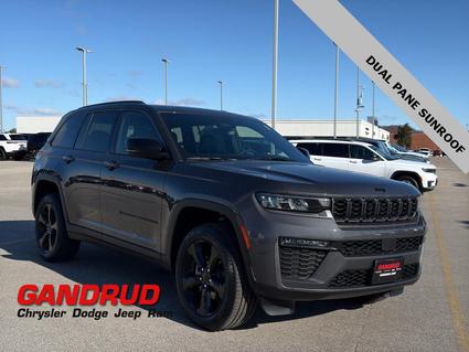 2026 Jeep Grand Cherokee Green Bay WI