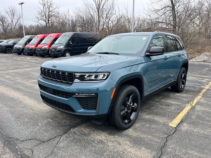 2026 Jeep Grand Cherokee Slinger WI