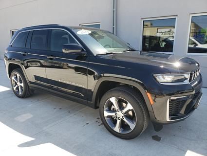 2026 Jeep Grand Cherokee Winona MN