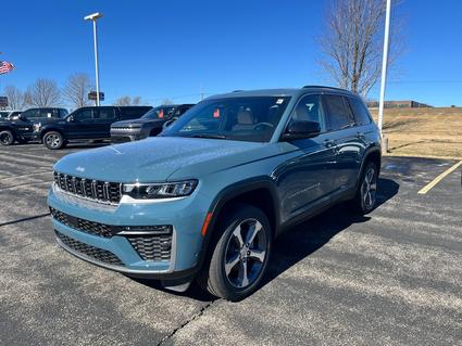 2026 Jeep Grand Cherokee Slinger WI