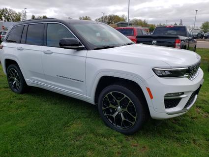2025 Jeep Grand Cherokee Winona MN