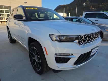 2025 Jeep Grand Cherokee Winona MN