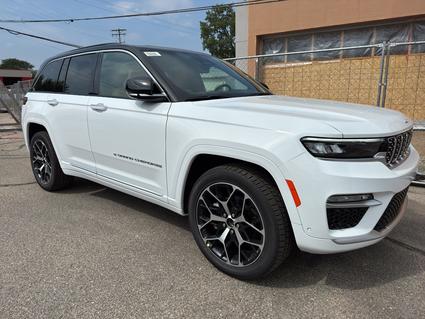 2025 Jeep Grand Cherokee Winona MN