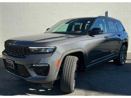 2025 Jeep Grand Cherokee Lewisburg WV