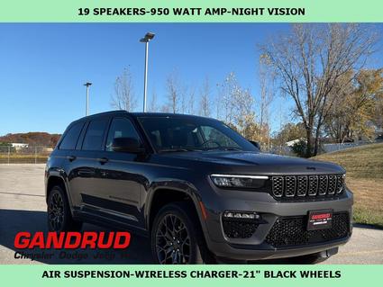 2025 Jeep Grand Cherokee Green Bay WI