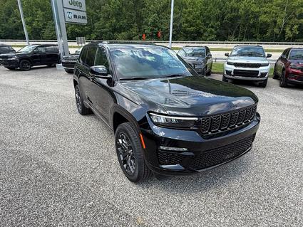 2025 Jeep Grand Cherokee Danville WV