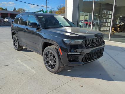 2025 Jeep Grand Cherokee Winona MN