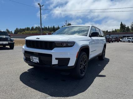 2025 Jeep Grand Cherokee L Cops Bay OR