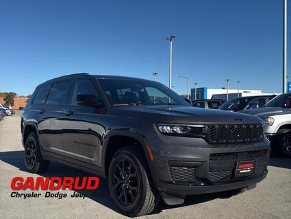 2025 Jeep Grand Cherokee L Green Bay WI