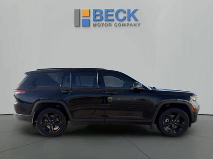 2023 Jeep Grand Cherokee L Pierre SD