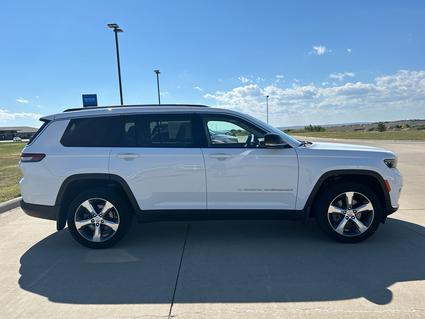 2021 Jeep Grand Cherokee L Pierre SD