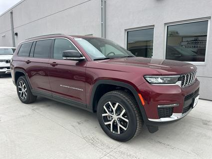 2025 Jeep Grand Cherokee L Winona MN