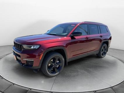 2025 Jeep Grand Cherokee L Pierre SD