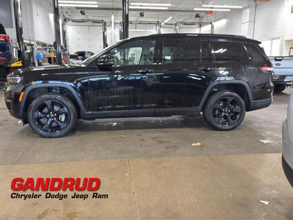 2023 Jeep Grand Cherokee L Green Bay WI