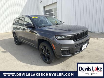 2022 Jeep Grand Cherokee L Devils Lake ND