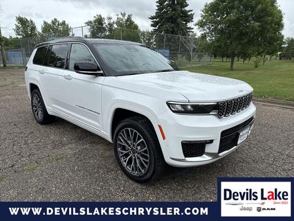 2025 Jeep Grand Cherokee L Devils Lake ND