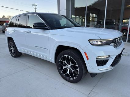 2022 Jeep Grand Cherokee 4xe Winona MN