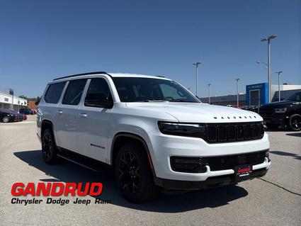 2025 Jeep Wagoneer L Green Bay WI