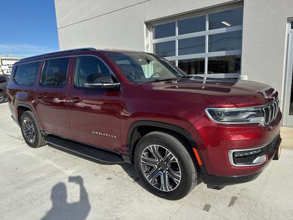 2023 Jeep Wagoneer L Winona MN