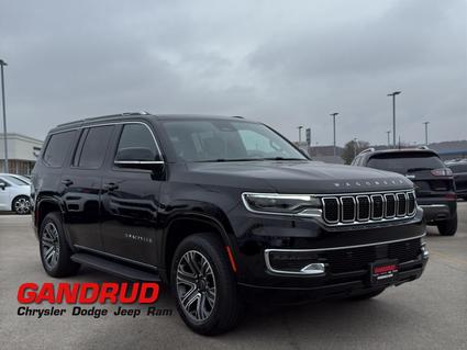 2025 Jeep Wagoneer Green Bay WI