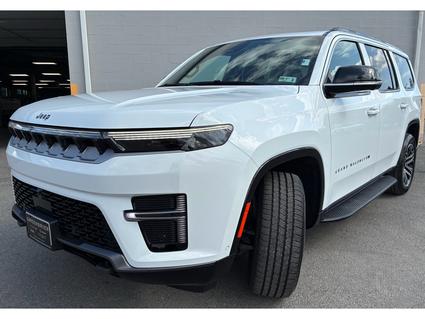2026 Jeep Grand Wagoneer Lewisburg WV