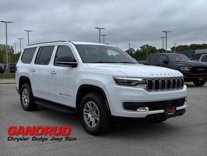 2024 Jeep Wagoneer Green Bay WI