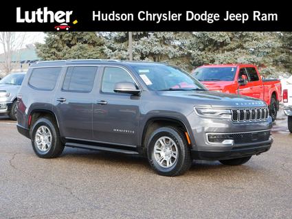 2022 Jeep Wagoneer Hudson WI