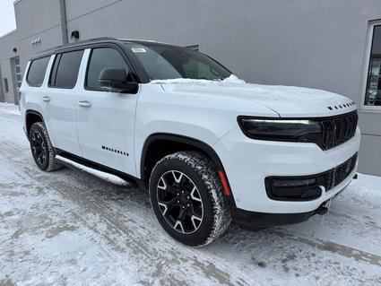 2025 Jeep Wagoneer Winona MN
