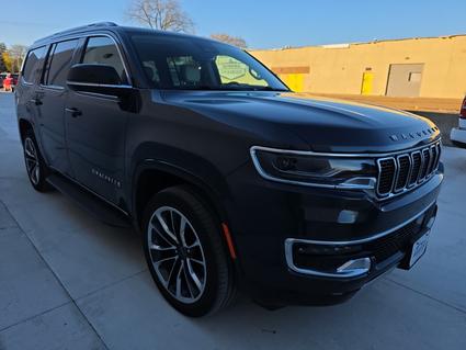 2023 Jeep Wagoneer Winona MN