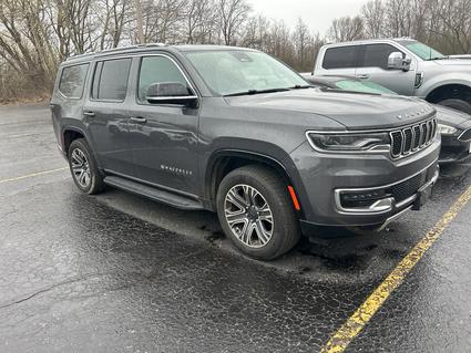 2024 Jeep Wagoneer Saukville WI