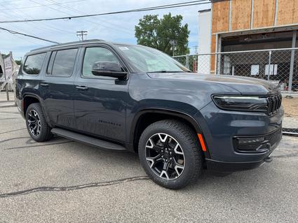 2025 Jeep Wagoneer Winona MN