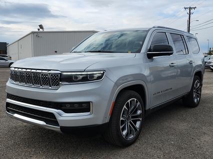 2023 Jeep Grand Wagoneer Santa Fe NM