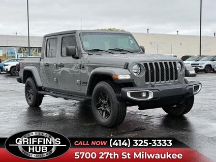 2021 Jeep Gladiator Milwaukee WI