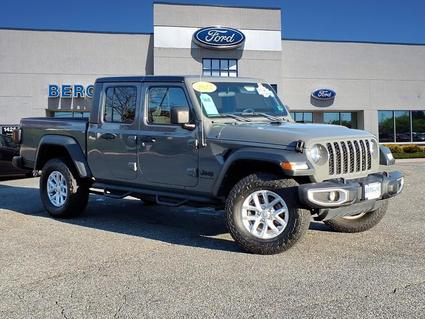 2023 Jeep Gladiator Bedford VA