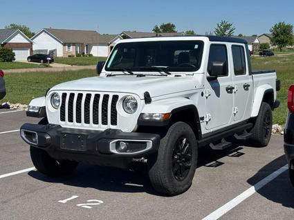 2022 Jeep Gladiator Waterloo IL