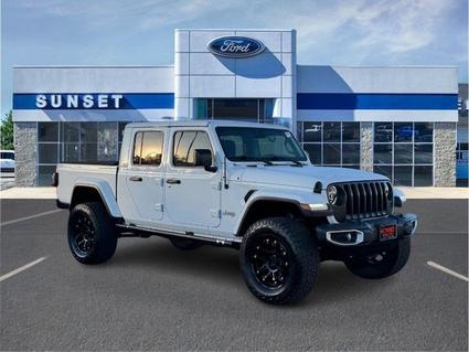 2020 Jeep Gladiator Waterloo IL